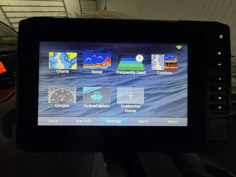 Slide: The Image of Bombardier Sea Doo Switch Cruise 21 2022 - 6076477