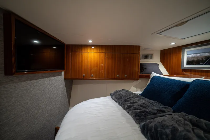 Slide: The Image of 2023 Viking 46 Billfish Master Stateroom - 6090808