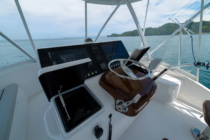 Slide: The Image of 2023 Viking 46 Billfish Flybridge - 6090823