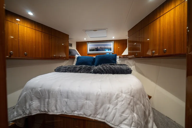 Slide: The Image of 2023 Viking 46 Billfish Master Stateroom - 6090796