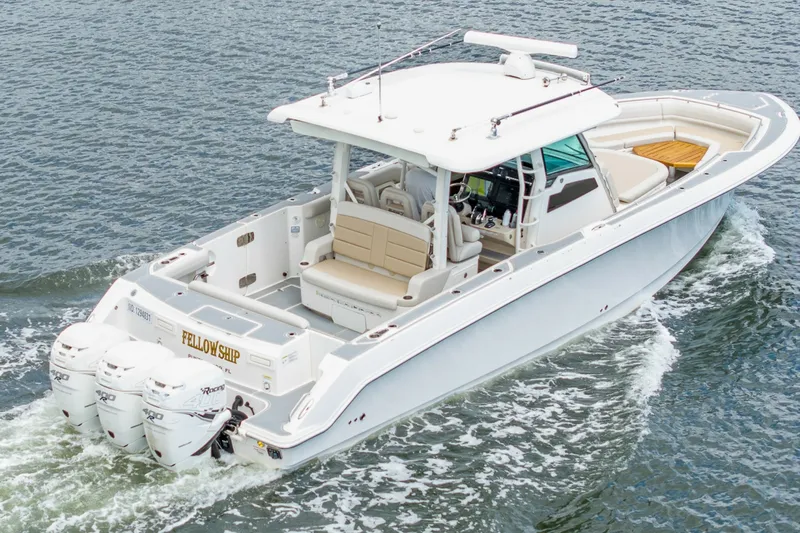 The Image of Boston Whaler 380 Outrage 2018 - 6076753
