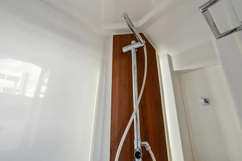 Slide: The Image of 2020 Jupiter 43 SF MENACE Shower - 6107065