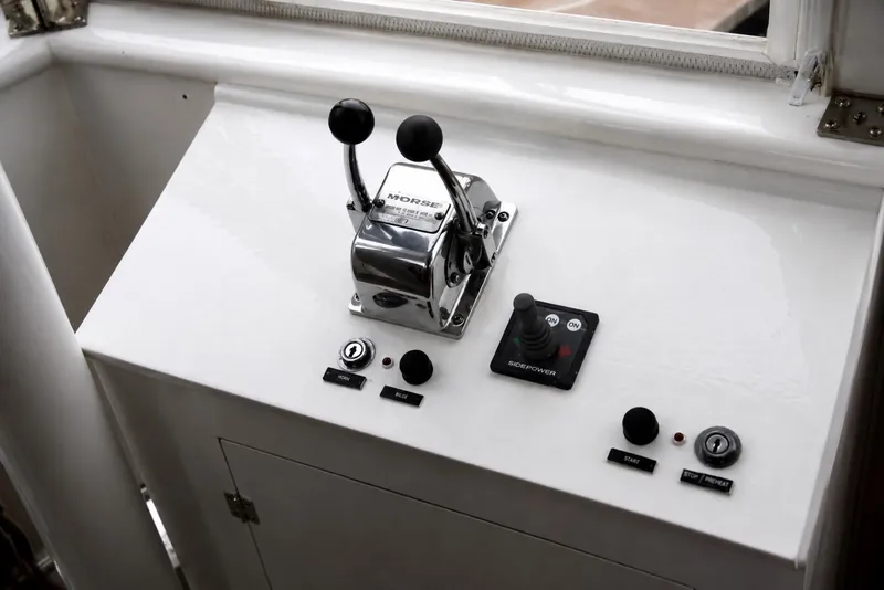Slide: The Image of Novatec 50 Islander Cockpit 1996 - 6142149