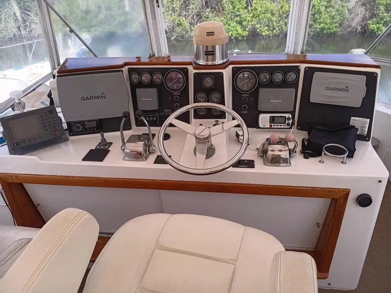 Slide: The Image of Novatec 50 Islander Cockpit 1996 - 6142154