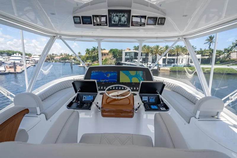 Slide: The Image of Viking 54 Convertible 2026 - 6120950