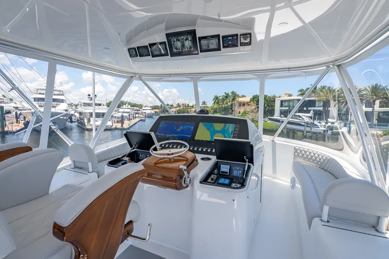 Slide: The Image of Viking 54 Convertible 2026 - 6120951