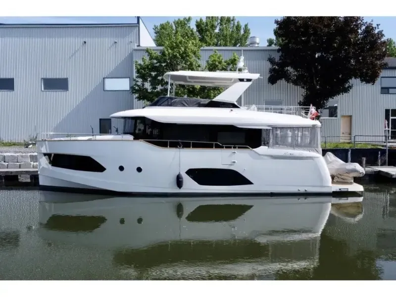 Slide: The Image of Absolute NAVETTA 58 2024 - 6077951