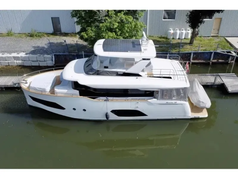 Slide: The Image of Absolute NAVETTA 58 2024 - 6077952