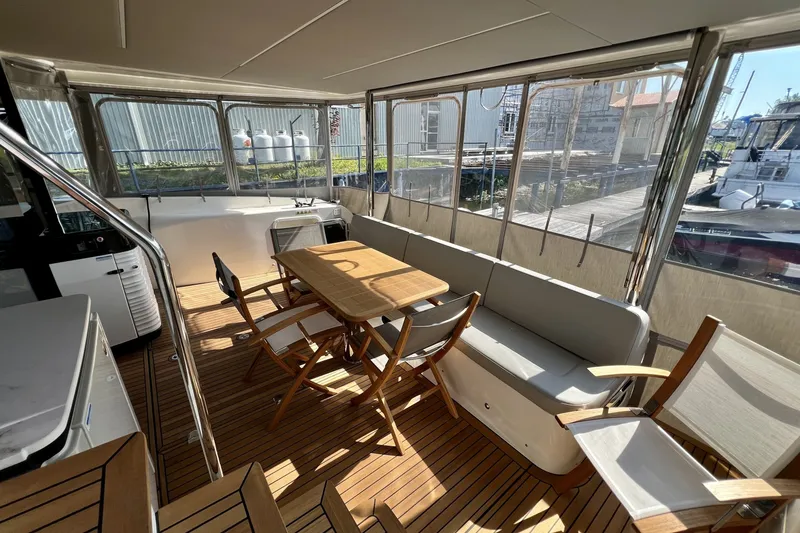 Slide: The Image of Absolute NAVETTA 58 2024 - 7643469