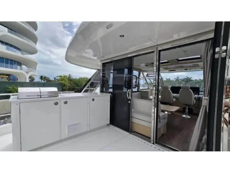 Slide: The Image of Aquila 54 YACHT 2025 - 6078052