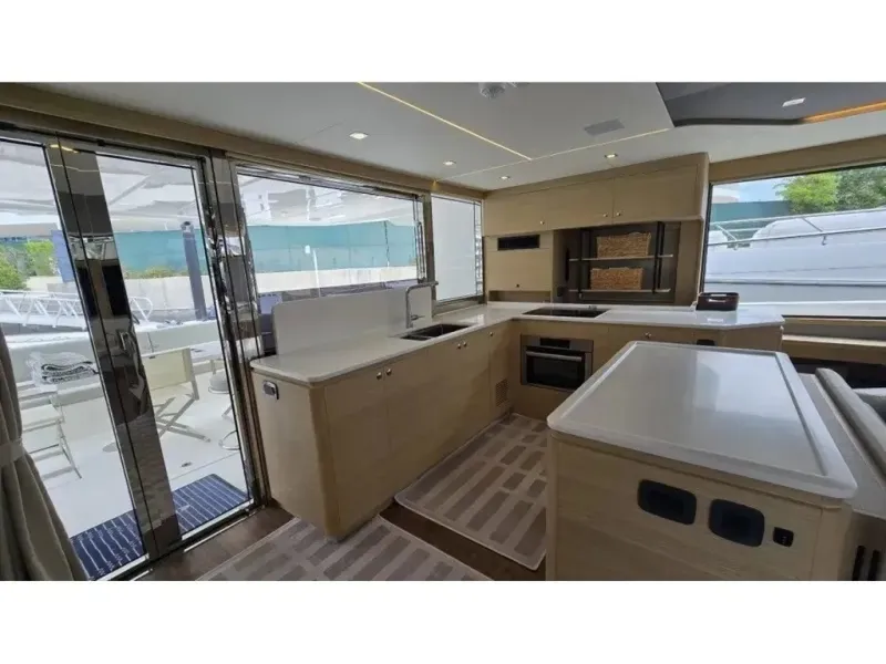 Slide: The Image of Aquila 54 YACHT 2025 - 6078060