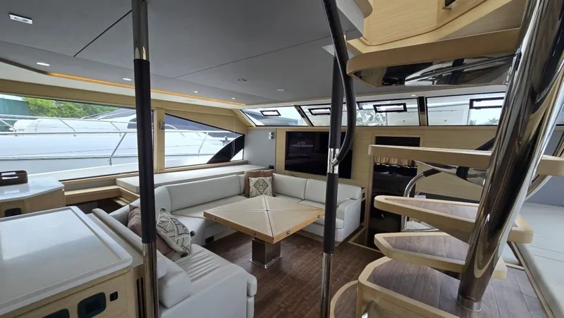 Slide: The Image of Aquila 54 YACHT 2025 - 7718046
