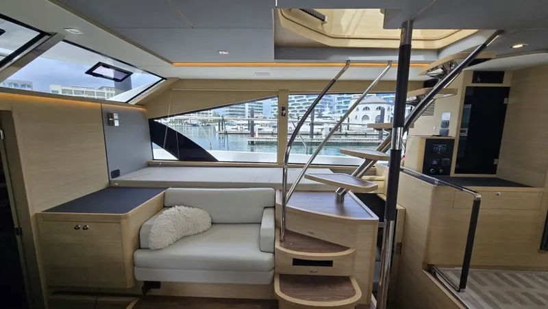 Slide: The Image of Aquila 54 YACHT 2025 - 7718055