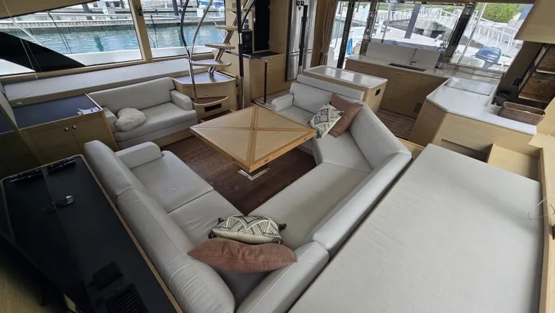 Slide: The Image of Aquila 54 YACHT 2025 - 7718047