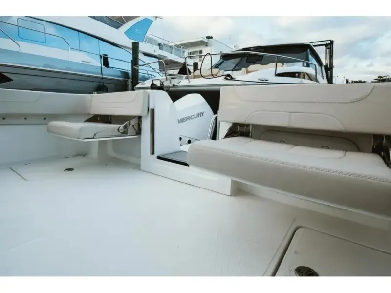 Slide: The Image of Aquila 28 Molokai 2022 - 6078105