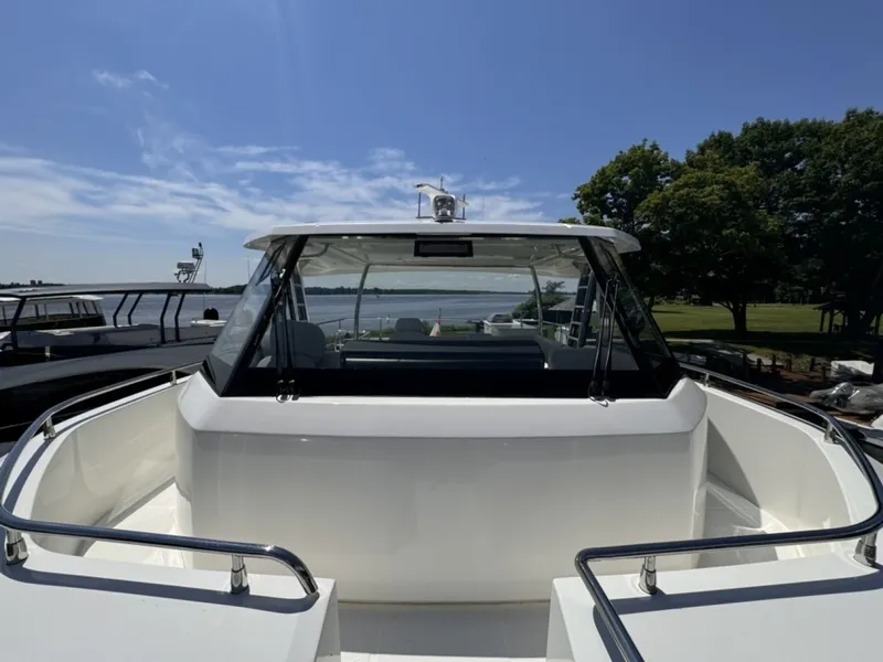 Slide: The Image of Aquila 54 YACHT 2024 - 7717993