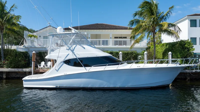 The Image of Hatteras 54 GT 2017 - 7866619