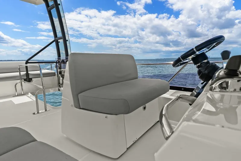 Slide: The Image of Prestige 460 Flybridge 2020 - 6132549