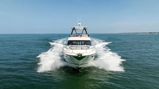 Slide: The Image of Prestige 460 Flybridge 2020 - 98
