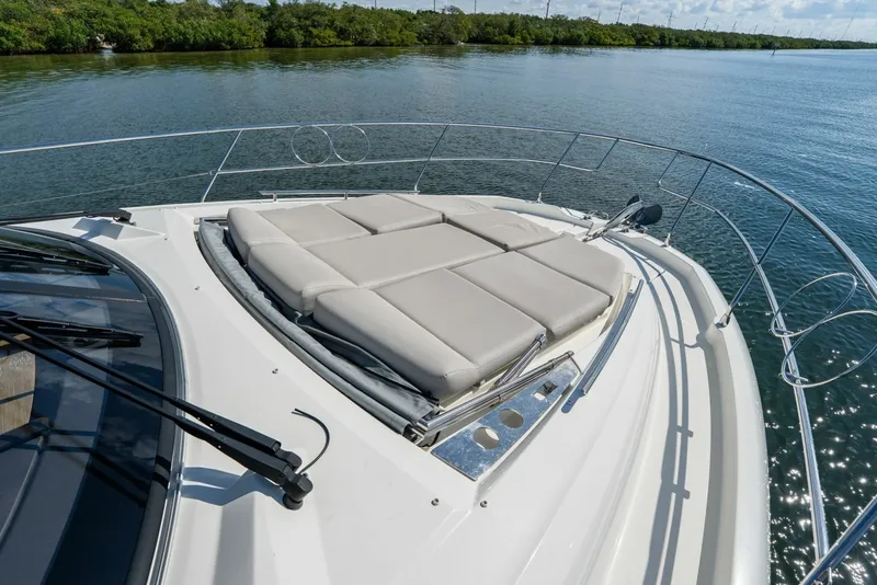 Slide: The Image of Prestige 460 Flybridge 2020 - 6132557