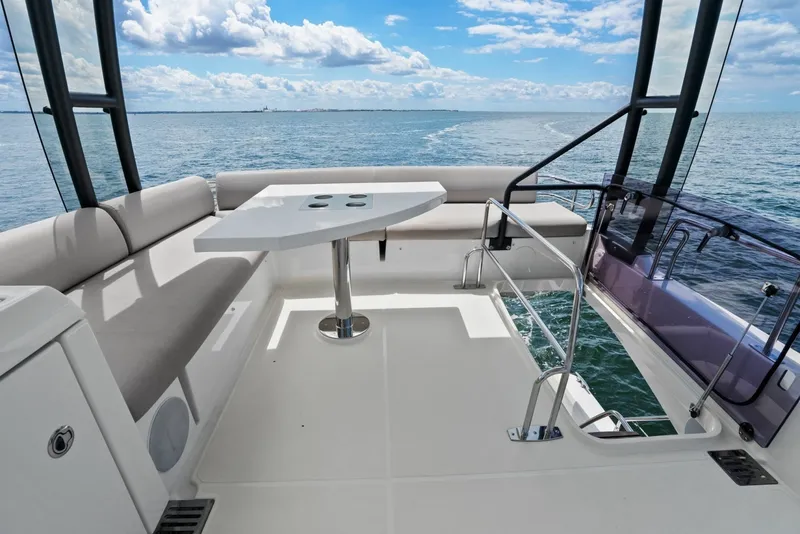 Slide: The Image of Prestige 460 Flybridge 2020 - 6132562