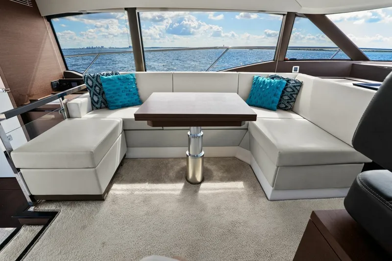 Slide: The Image of Prestige 460 Flybridge 2020 - 6132566