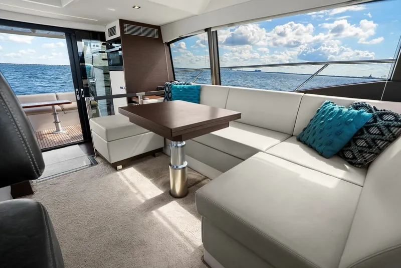 Slide: The Image of Prestige 460 Flybridge 2020 - 6132567