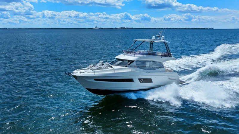 Slide: The Image of Prestige 460 Flybridge 2020 - 6132607