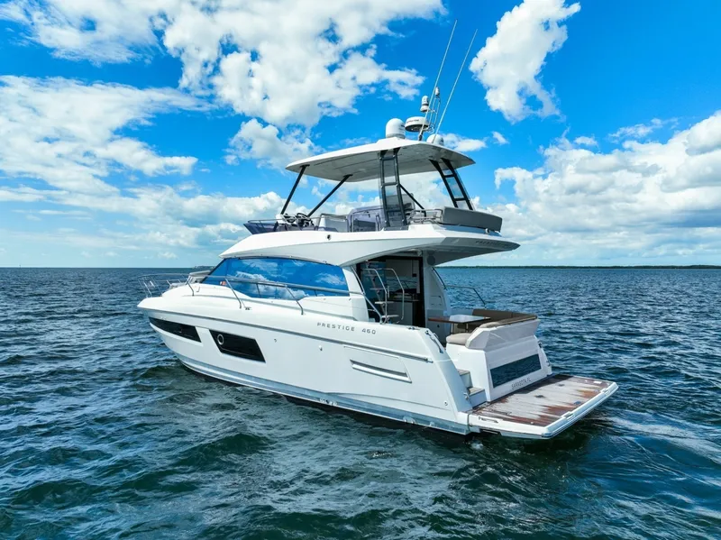 Slide: The Image of Prestige 460 Flybridge 2020 - 6132614