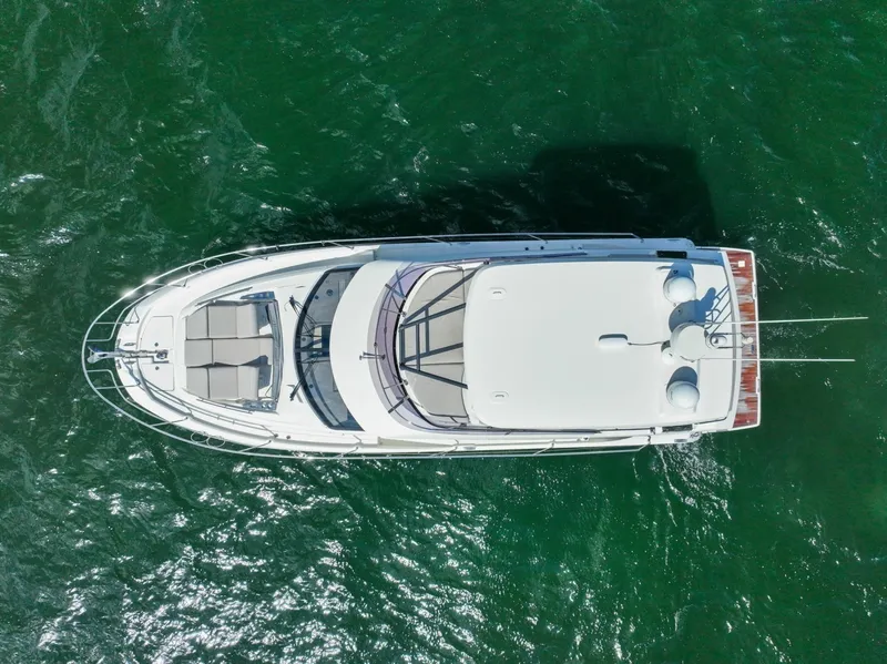 Slide: The Image of Prestige 460 Flybridge 2020 - 6132542