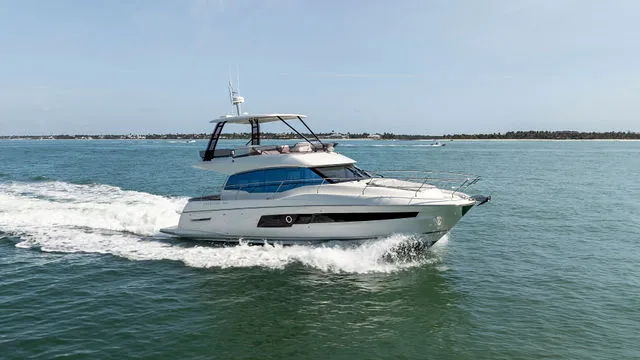 Slide: The Image of Prestige 460 Flybridge 2020 - 97