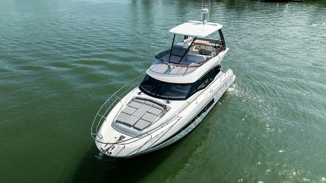 Slide: The Image of Prestige 460 Flybridge 2020 - 91