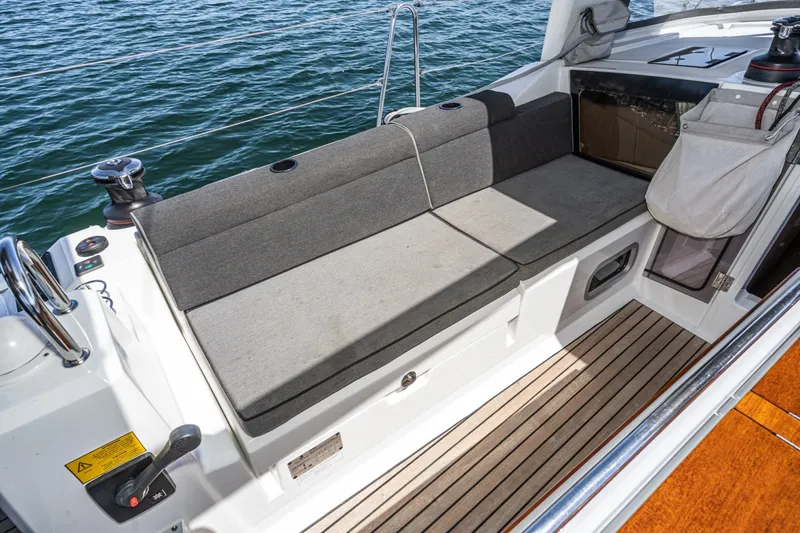 Slide: The Image of Beneteau Oceanis 41.1 2018 - 6078629