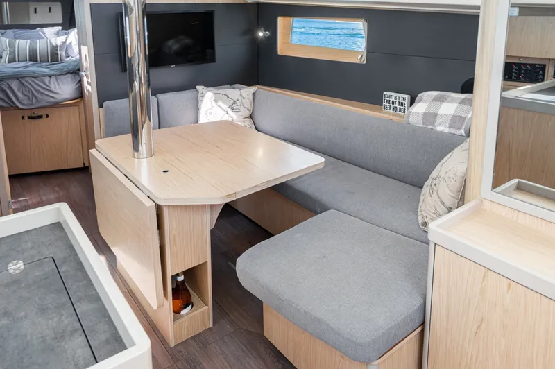 Slide: The Image of Beneteau Oceanis 41.1 2018 - 6078640
