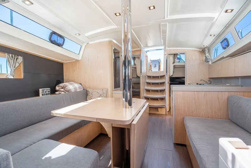 Slide: The Image of Beneteau Oceanis 41.1 2018 - 6078645