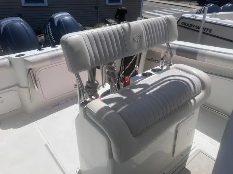 Slide: The Image of Helm Bench Seat - 6078892