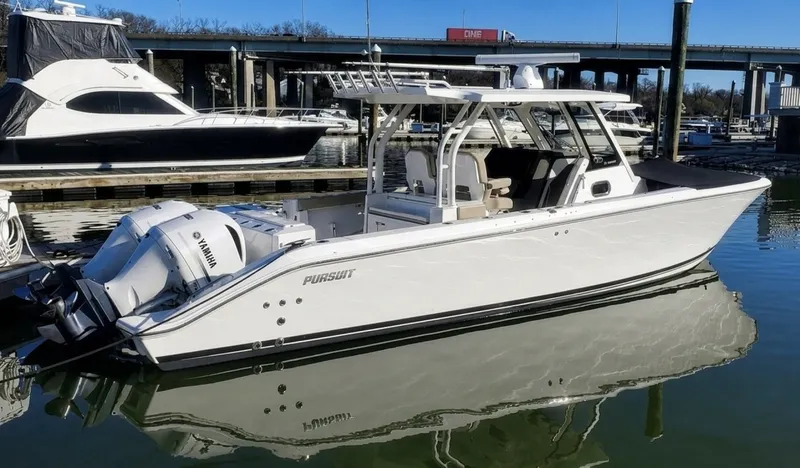 The Image of Pursuit S 328 Sport 2019 - 6078760