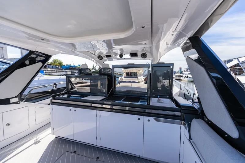 Slide: The Image of Azimut 47 Verve 2023 - 7766977