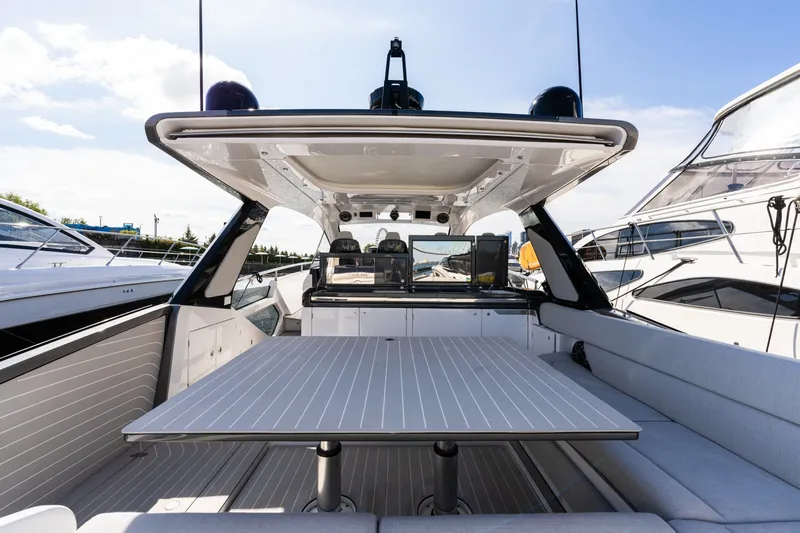 Slide: The Image of Azimut 47 Verve 2023 - 7766989