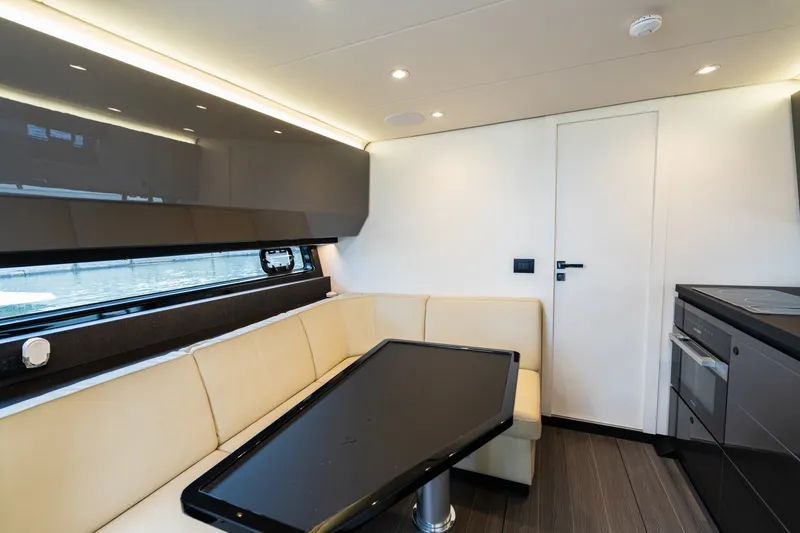 Slide: The Image of Azimut 47 Verve 2023 - 7766993