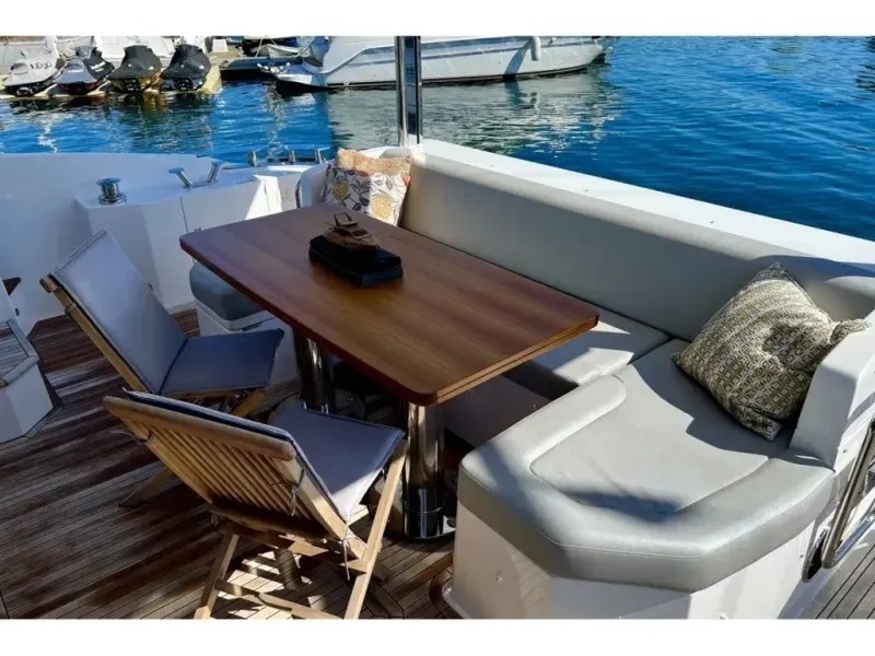 Slide: The Image of Azimut FLY 60 2024 - 6078996