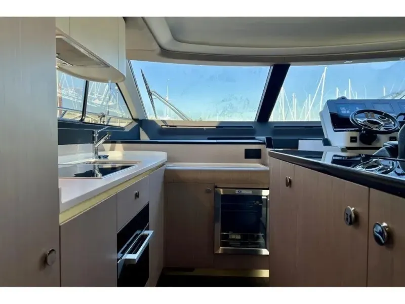 Slide: The Image of Azimut FLY 60 2024 - 6079014