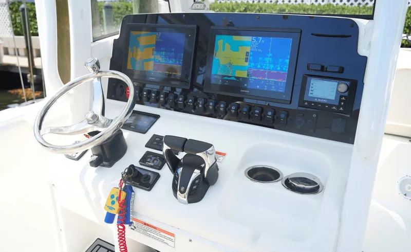 Slide: The Image of Sea Hunt Ultra 275SE 2021 - 6079145