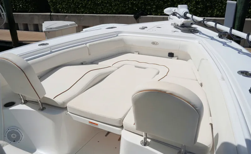 Slide: The Image of Sea Hunt Ultra 275SE 2021 - 6079163