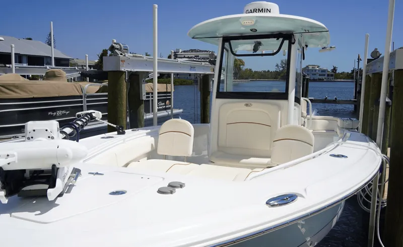 Slide: The Image of Sea Hunt Ultra 275SE 2021 - 6079165