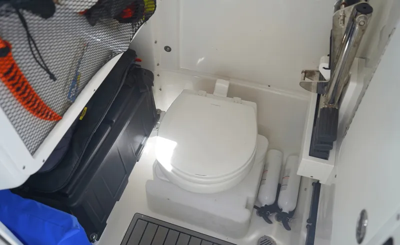 Slide: The Image of Sea Hunt Ultra 275SE 2021 - 6079167