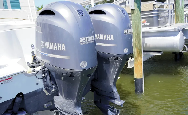 Slide: The Image of Sea Hunt Ultra 275SE 2021 - 6079127