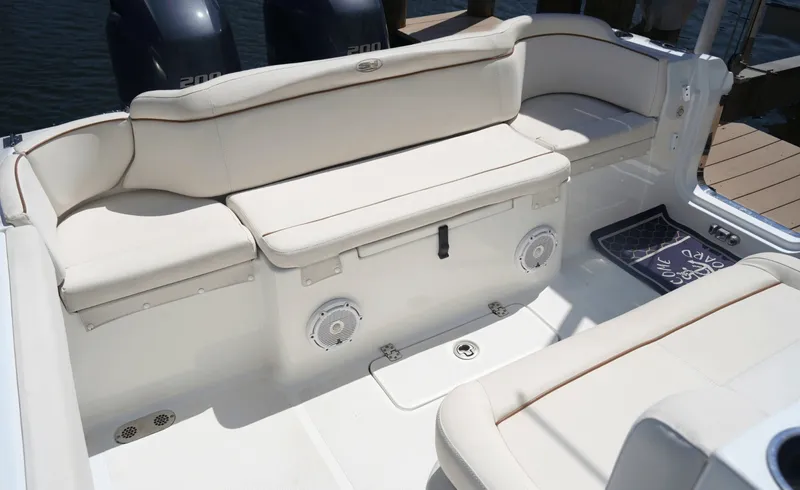 Slide: The Image of Sea Hunt Ultra 275SE 2021 - 6079129