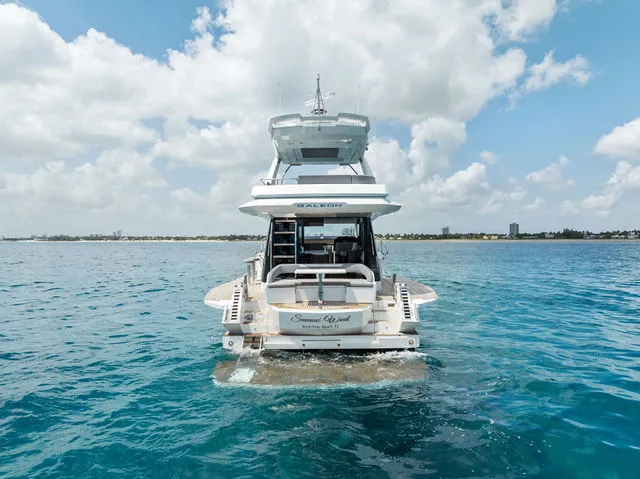 Slide: The Image of Galeon 500 FLY 2023 - 53