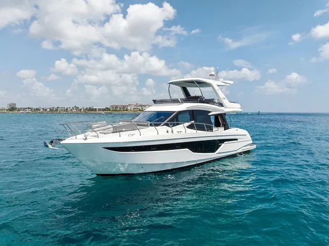 Slide: The Image of Galeon 500 FLY 2023 - 58